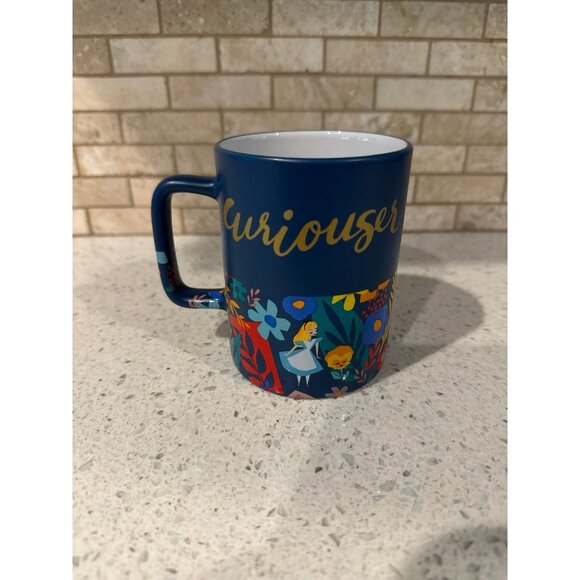 Disney‎ Alice Croisier mug nwt - Picture 3 of 4